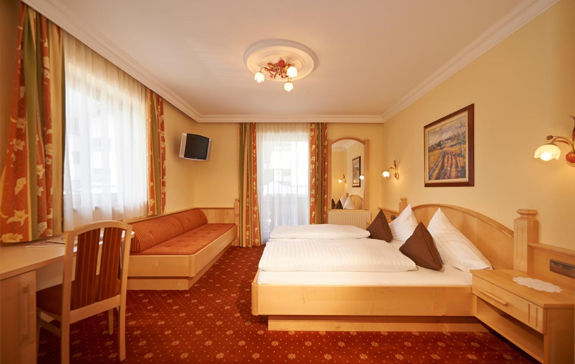 Hotel Waidmannsheil Флахау Стая снимка