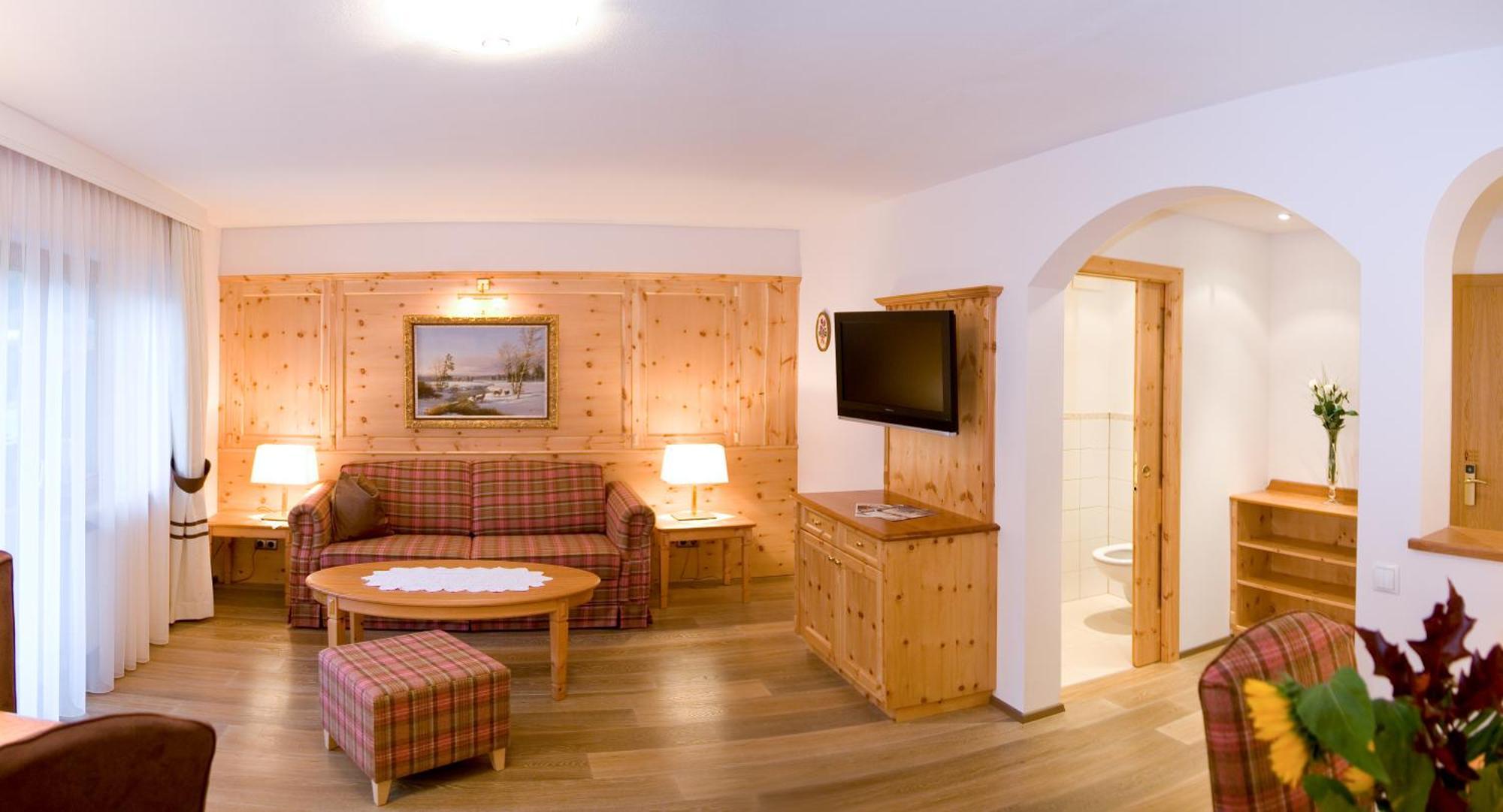 Hotel Waidmannsheil Флахау Стая снимка